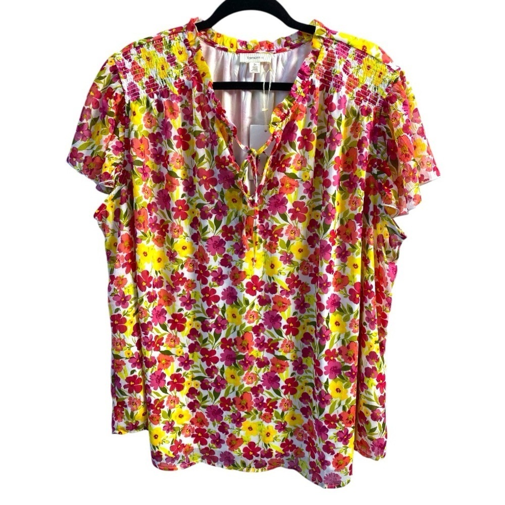Tamara H Short Sleeve V-Neck Floral Short Sleeve Blouse Size 3X Light Weight
